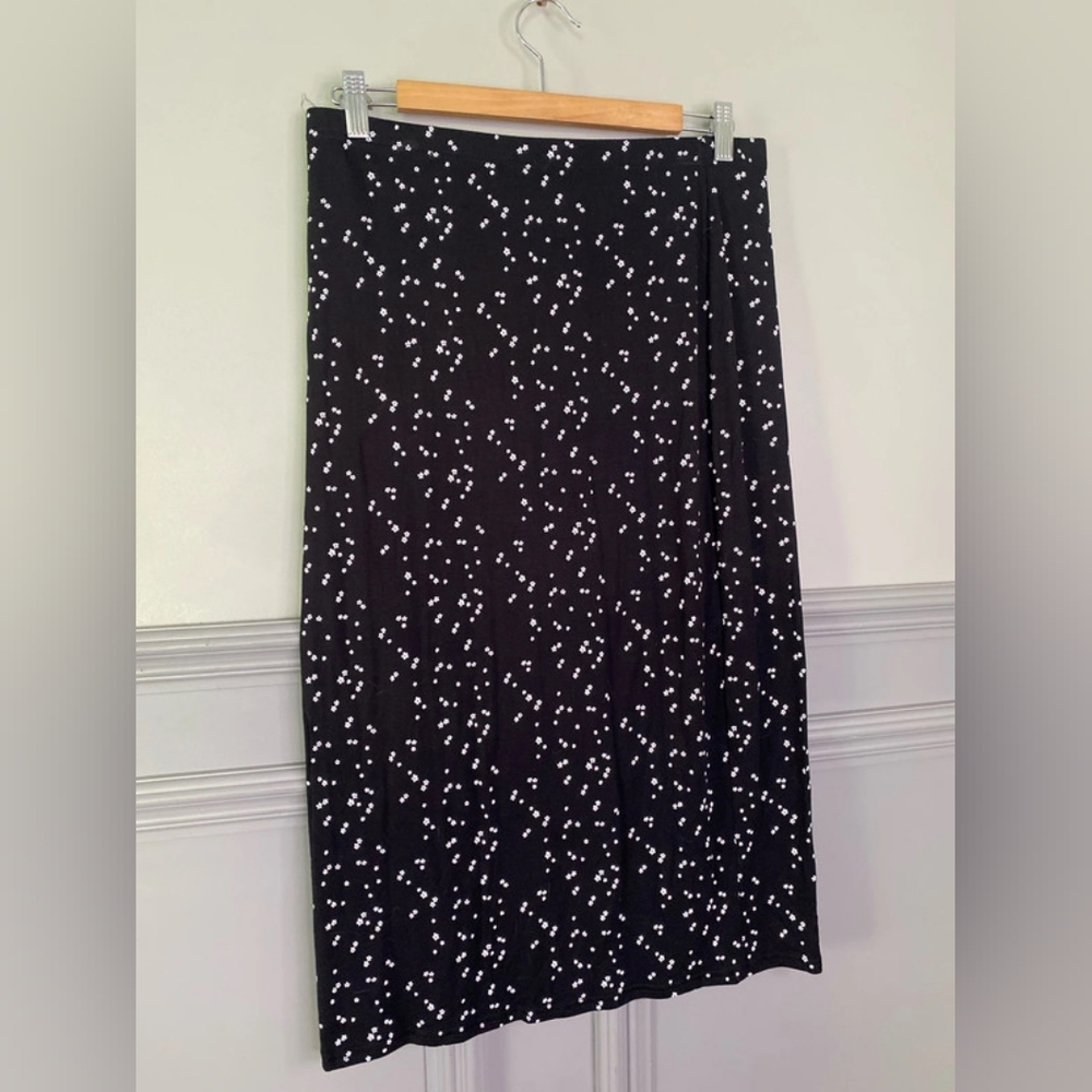 FabulousFloral midi skirt